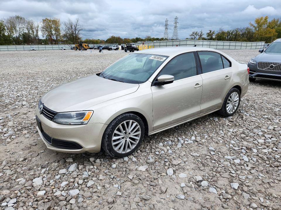 2013 VOLKSWAGEN JETTA TDI  