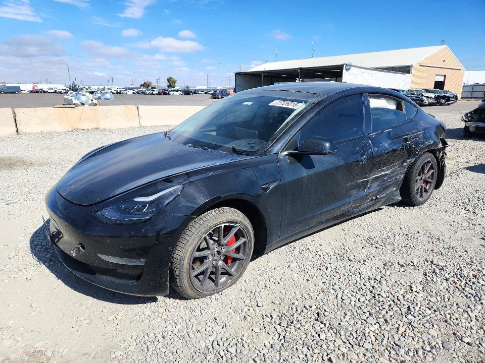 2022 TESLA MODEL 3   