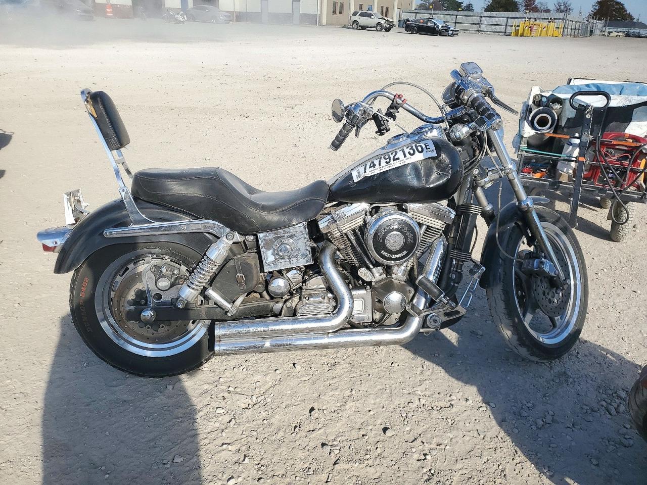 Вид 1997 HARLEY-DAVIDSON FXD, угол 1