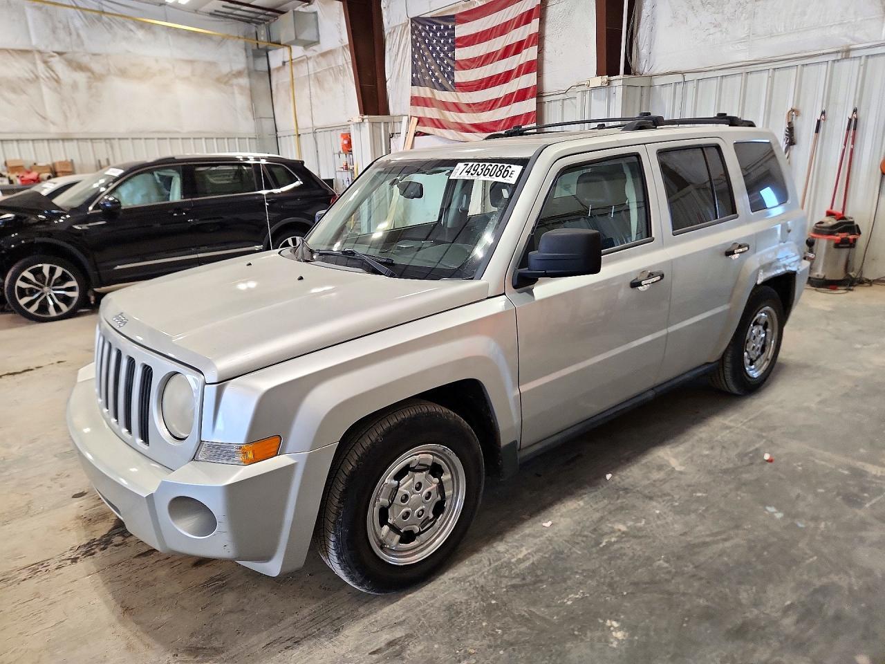 Vue de 2008 JEEP PATRIOT SPORT, angle 1