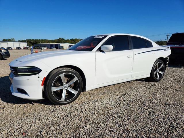 2017 DODGE CHARGER SE  