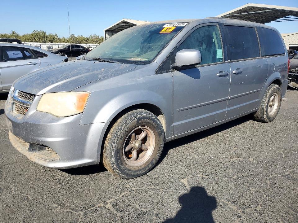 2013 DODGE GRAND CARAVAN SXT  