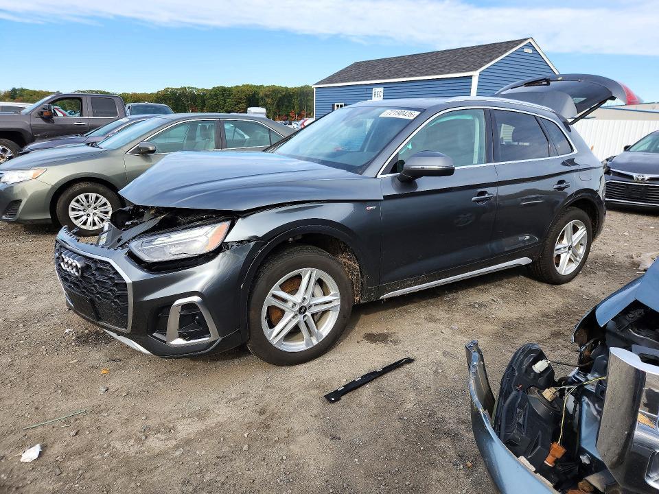 2025 AUDI Q5 E PREMIUM PLUS 55  