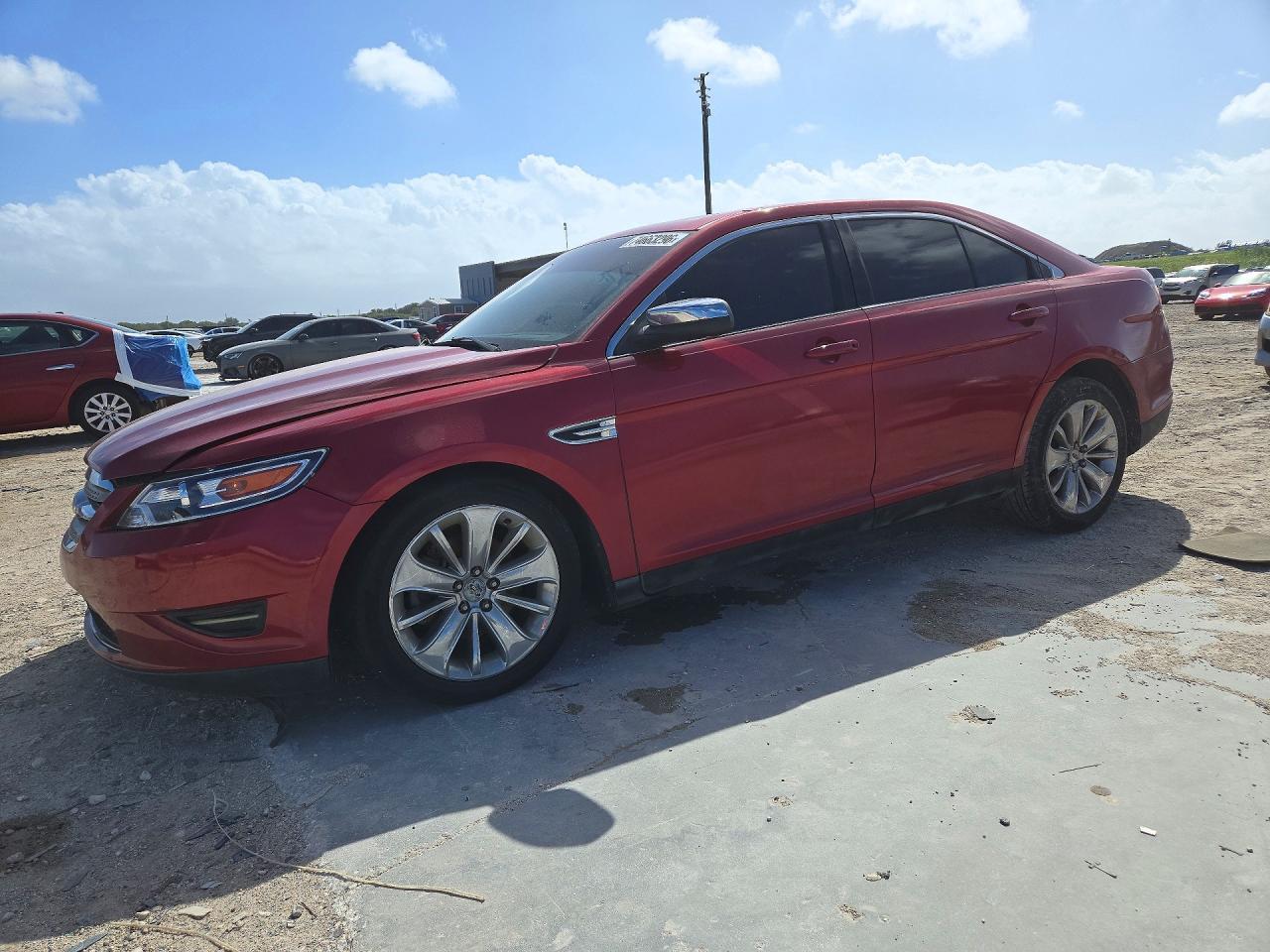 Vue de 2010 FORD TAURUS LIMITED, angle 1
