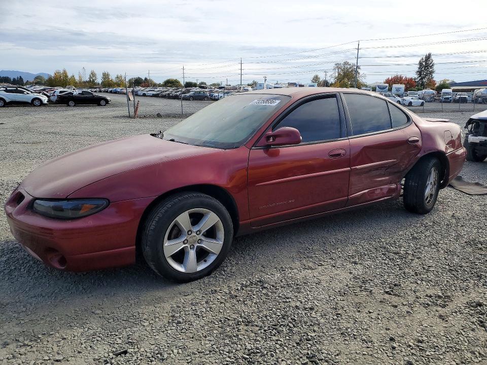 2003 PONTIAC GRAND PRIX SE  