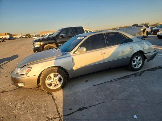 1997 LEXUS ES 300  