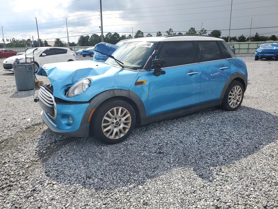 2015 MINI COOPER   