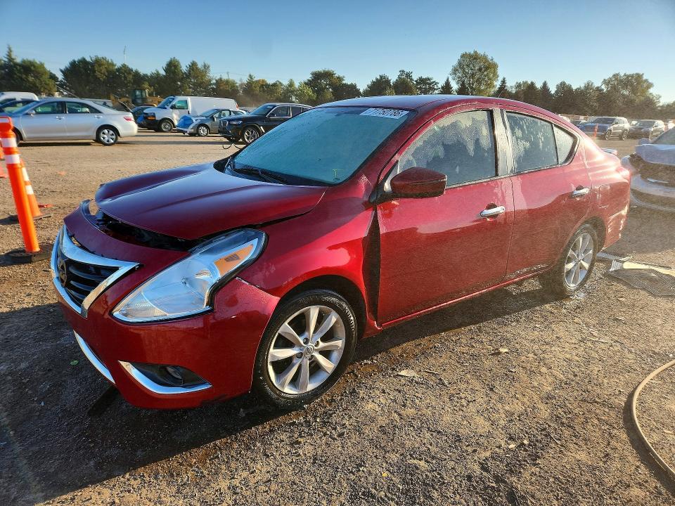 2015 NISSAN VERSA 16 SL  