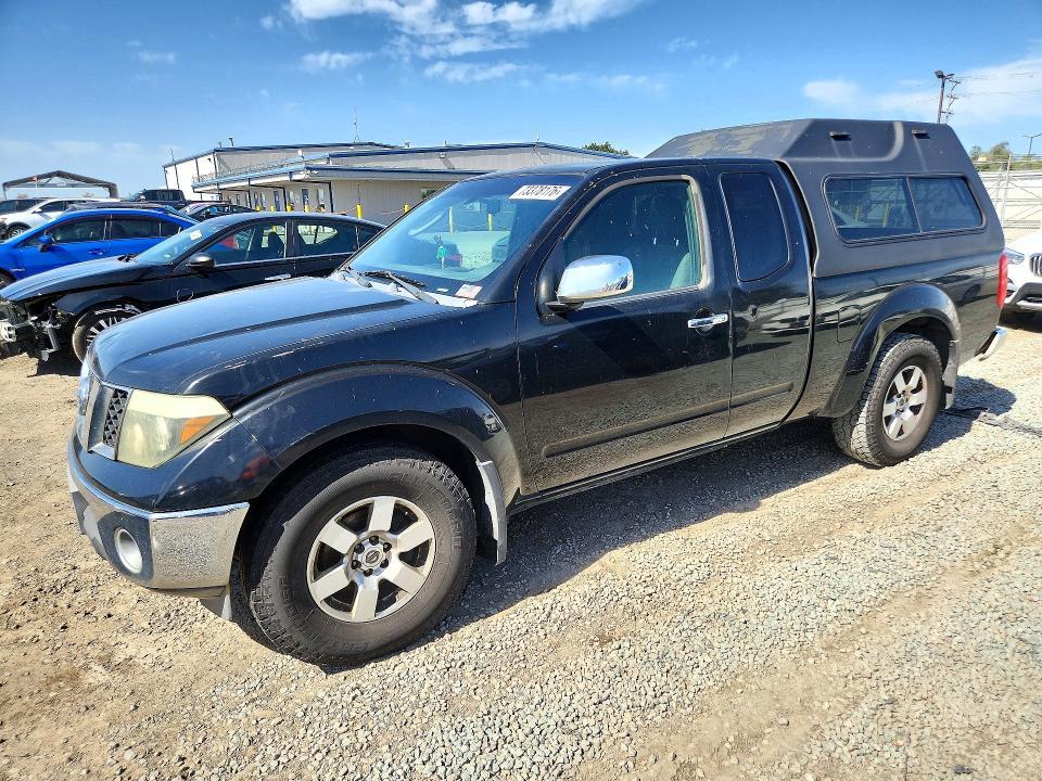 2007 NISSAN FRONTIER SE  