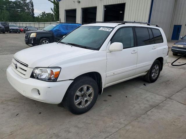 2005 TOYOTA HIGHLANDER BASE  