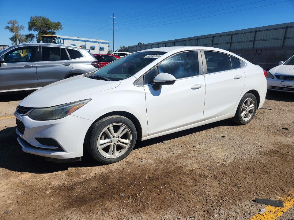 2016 CHEVROLET CRUZE LT  