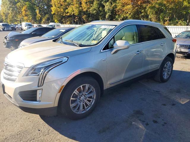 2017 CADILLAC XT5