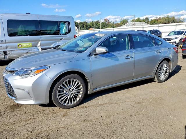 2017 TOYOTA AVALON LIMITED  