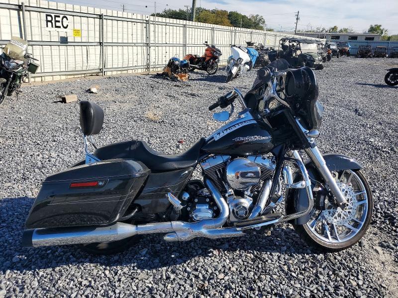 2015 HARLEY-DAVIDSON FLHXS STREET GLIDE SPECIAL  