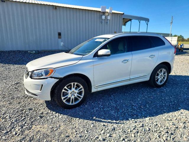 2015 VOLVO XC60