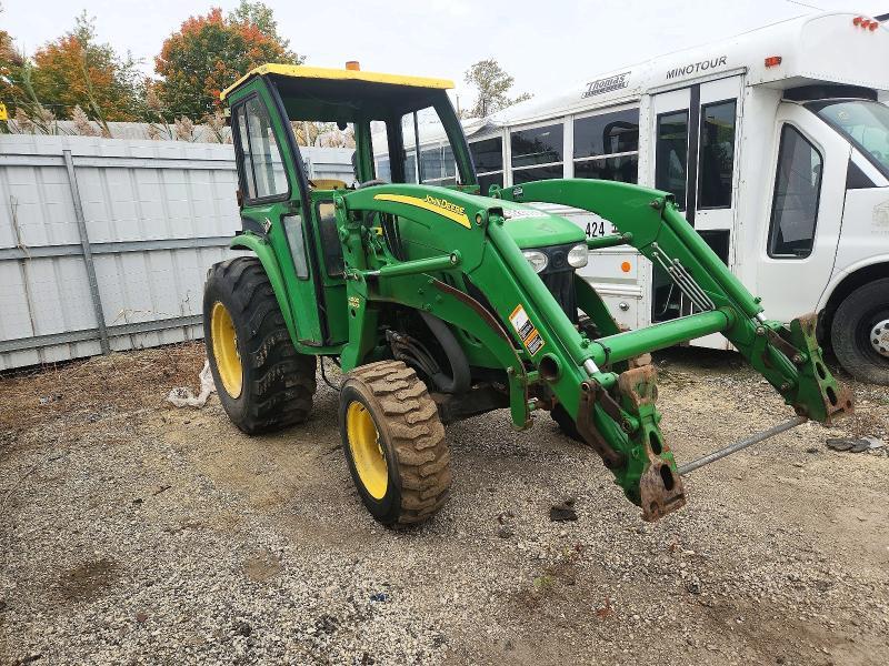 2009 JOHN DEERE 4120 TRACTOR
