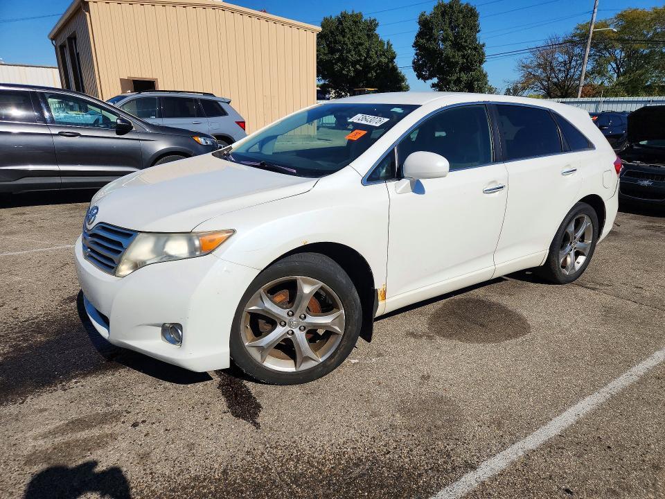 2010 TOYOTA VENZA AWD V6  