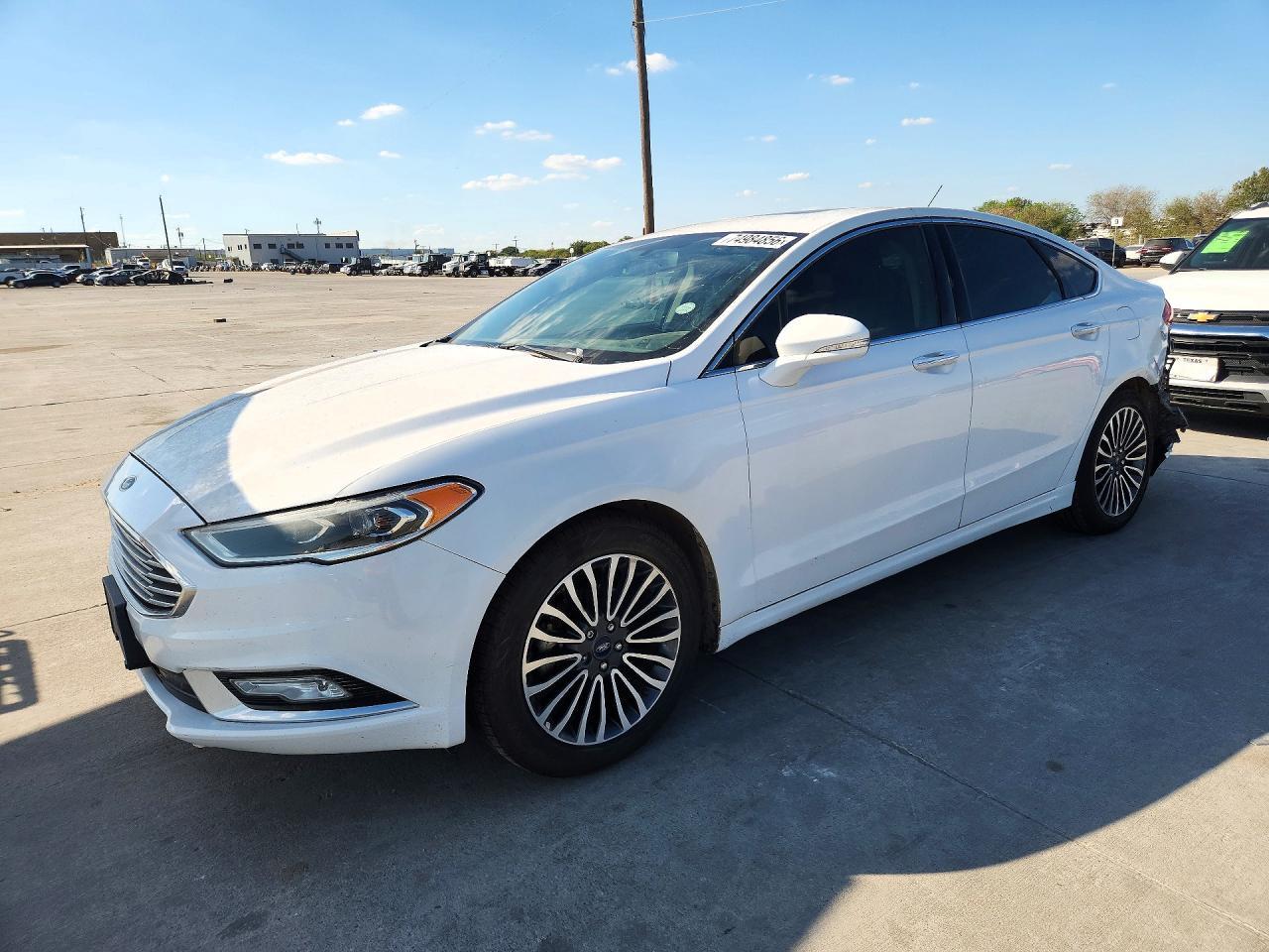 منظر 2018 FORD FUSION TITANIUM/PLATINUM، زاوية 1
