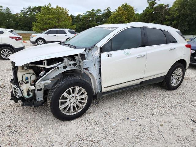 2017 CADILLAC XT5