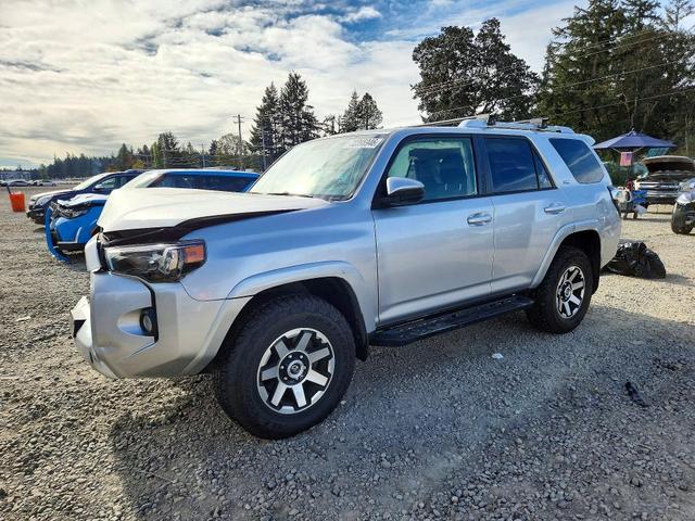 2018 TOYOTA 4RUNNER SR5  