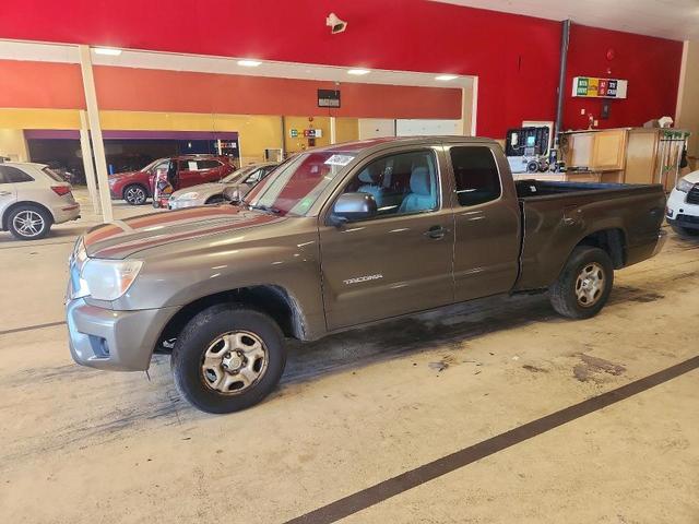 2013 TOYOTA TACOMA