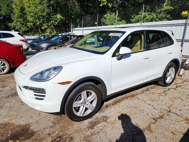2013 PORSCHE CAYENNE   