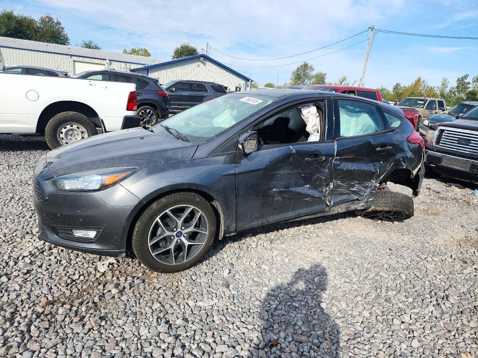 2017 FORD FOCUS SEL  