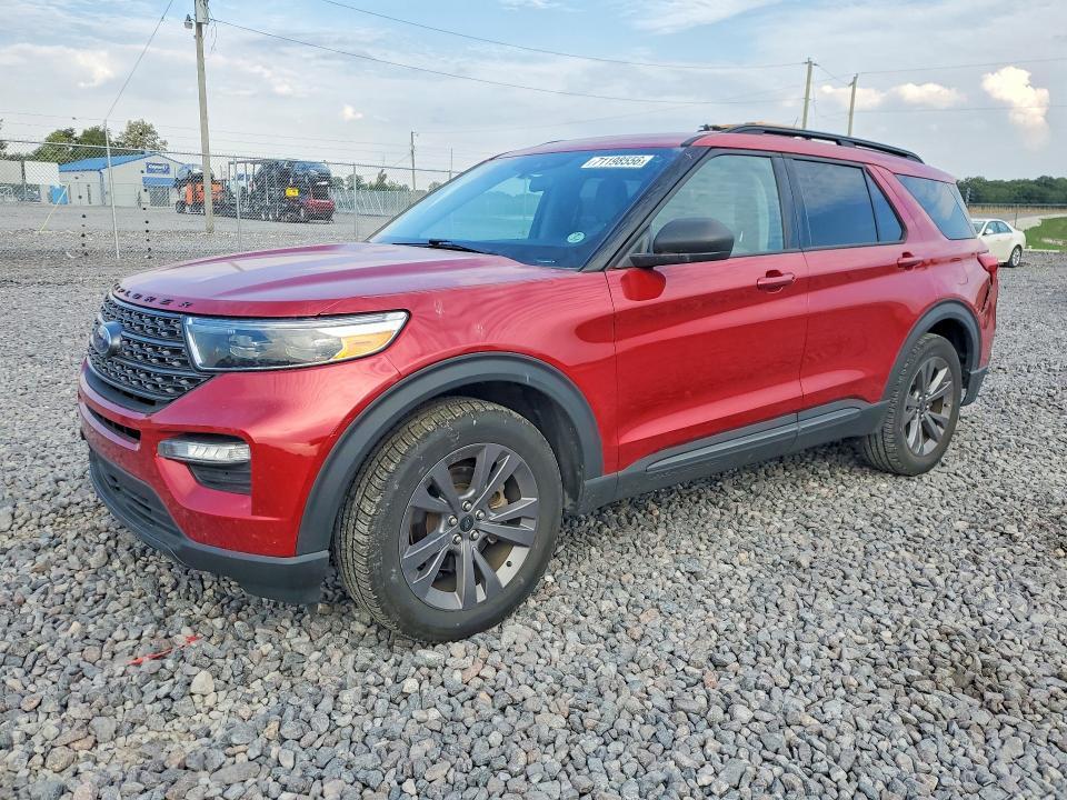 2021 FORD EXPLORER XLT  