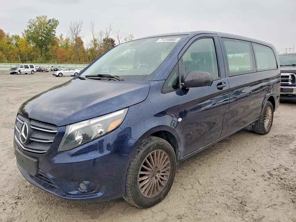 2022 MERCEDES-BENZ METRIS   