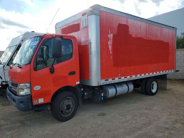 2017 HINO 195 BOX TRUCK