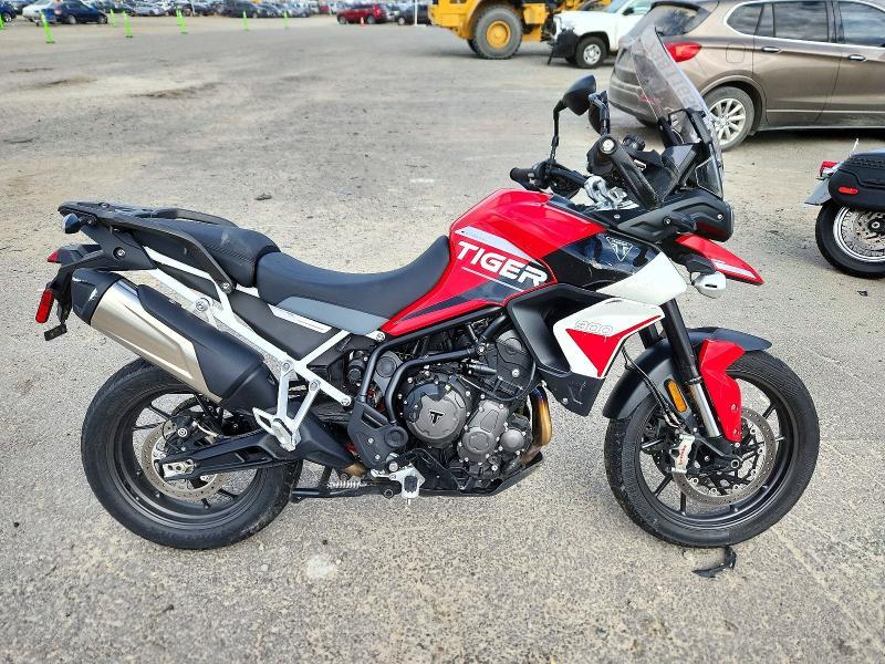 2024 TRIUMPH MOTORCYCLE TIGER 900 GT ARAGON EDITION  