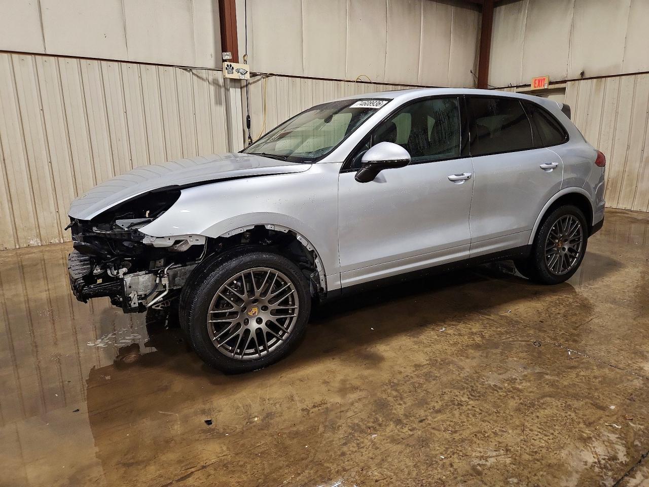 Vedere 2018 PORSCHE CAYENNE, unghi 1