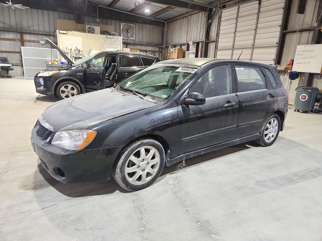 Вид 2006 KIA SPECTRA SPECTRA5, угол 1