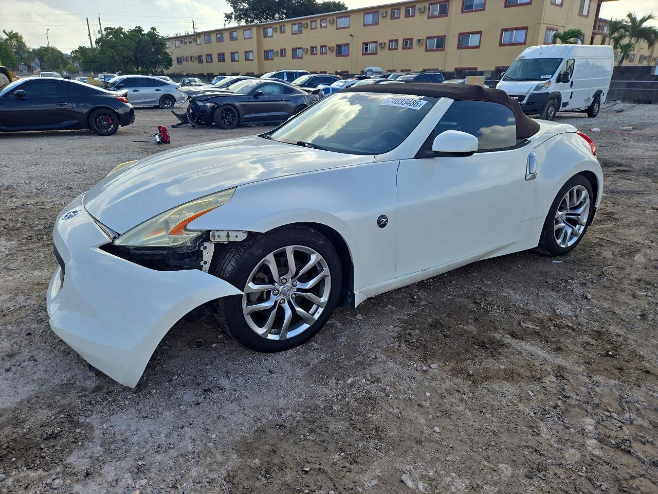 منظر 2012 NISSAN 370Z ROADSTER، زاوية 1