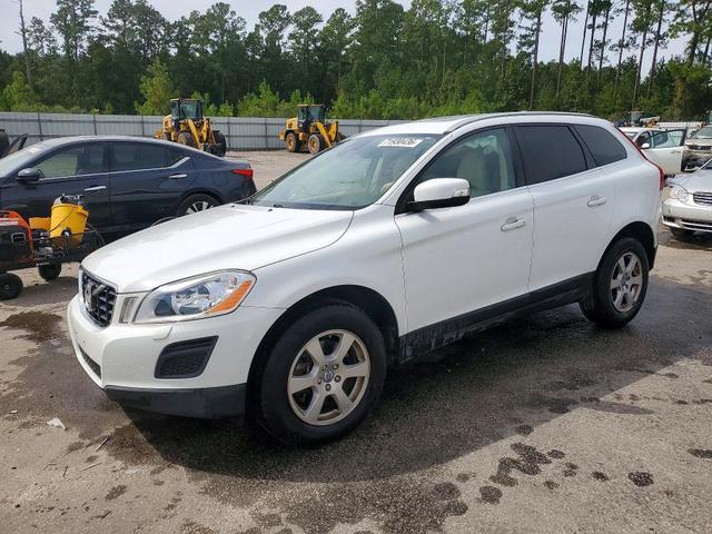 2011 VOLVO XC60 32  
