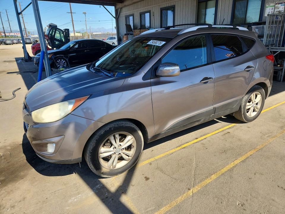 2013 HYUNDAI TUCSON GLS  