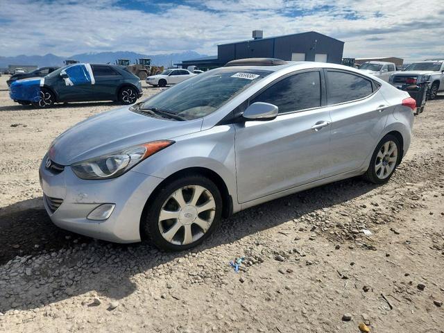 2013 HYUNDAI ELANTRA