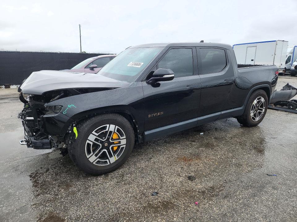 2023 RIVIAN R1T ADVENTURE  