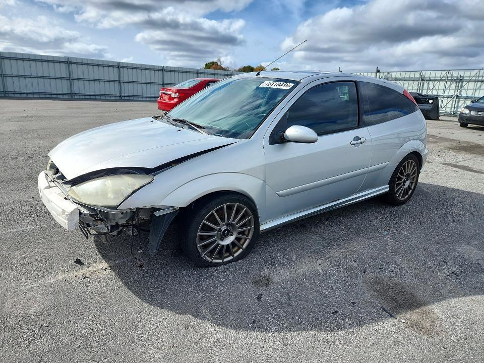 2004 FORD FOCUS   