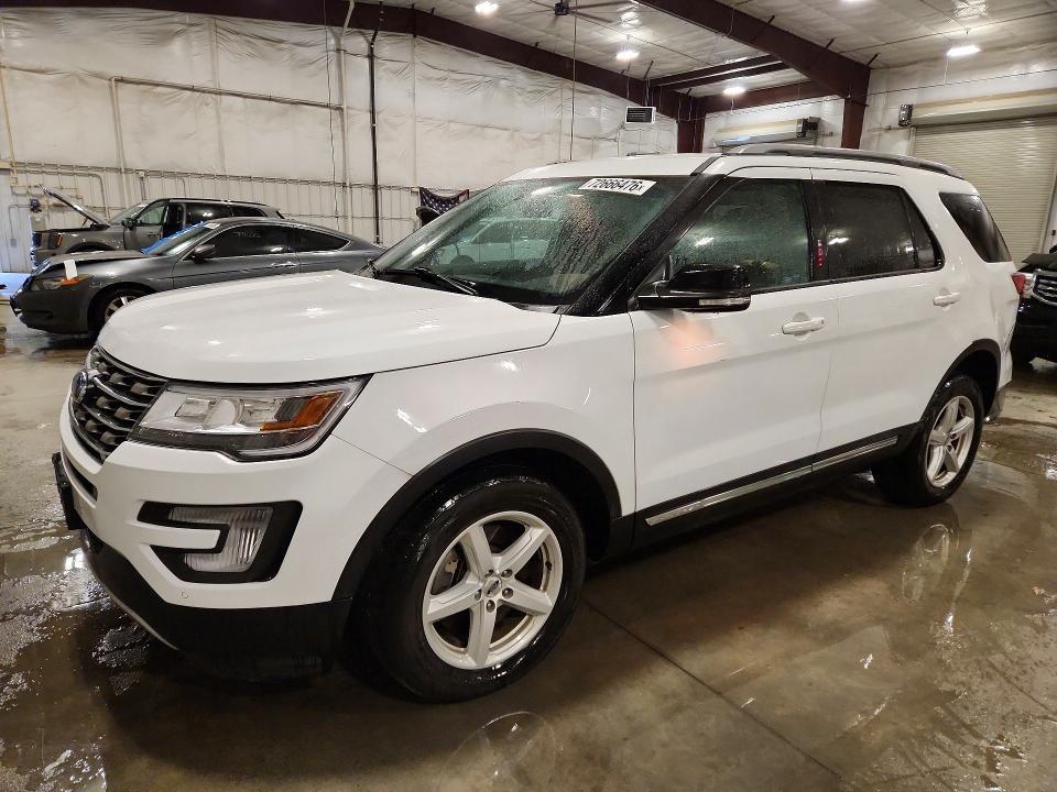 2017 FORD EXPLORER XLT  