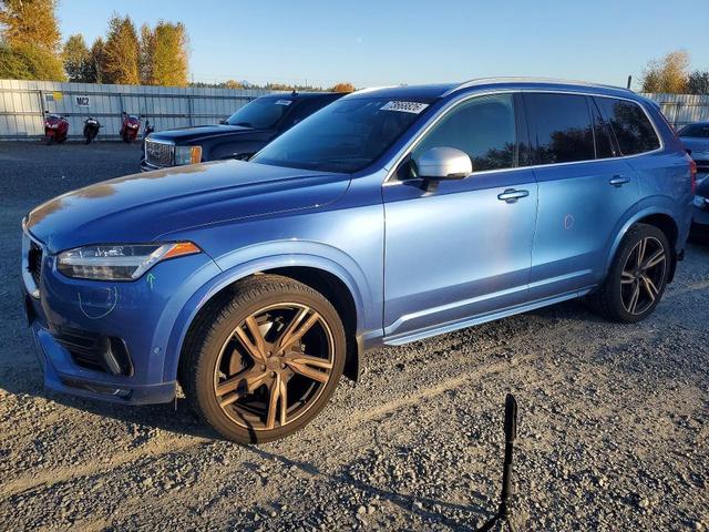 2017 VOLVO XC90 T6  