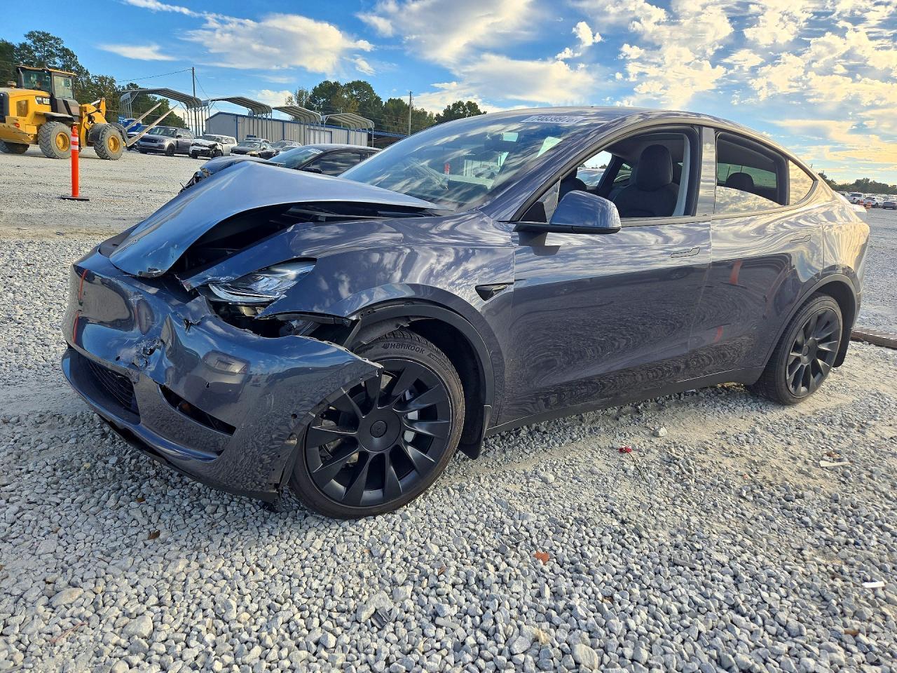 Vue de 2022 TESLA MODEL Y, angle 1