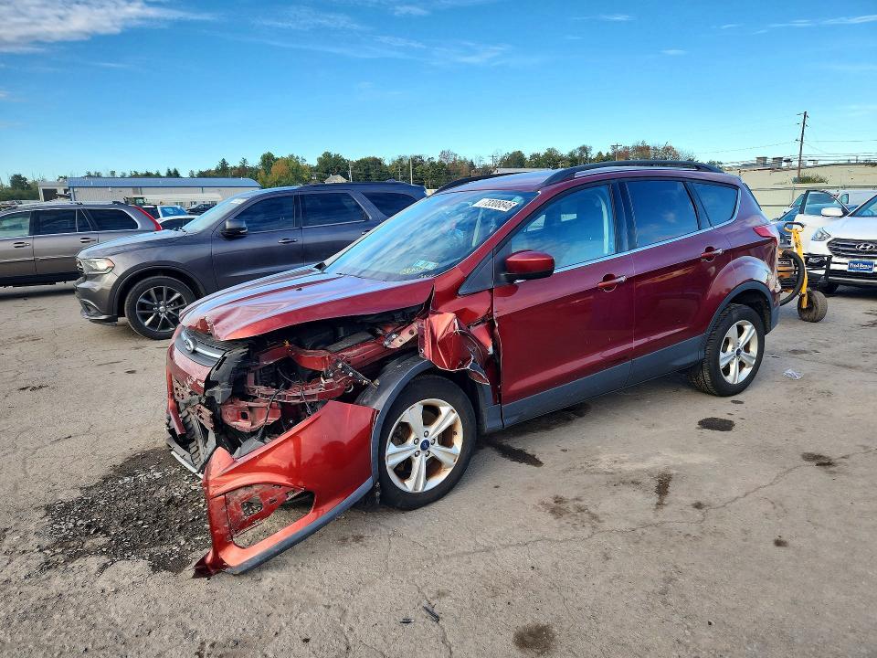 2016 FORD ESCAPE SE  