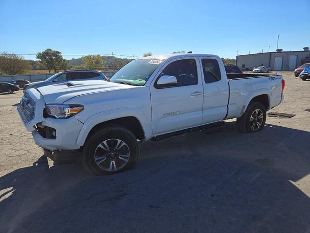 2016 TOYOTA TACOMA TRD SPORT  