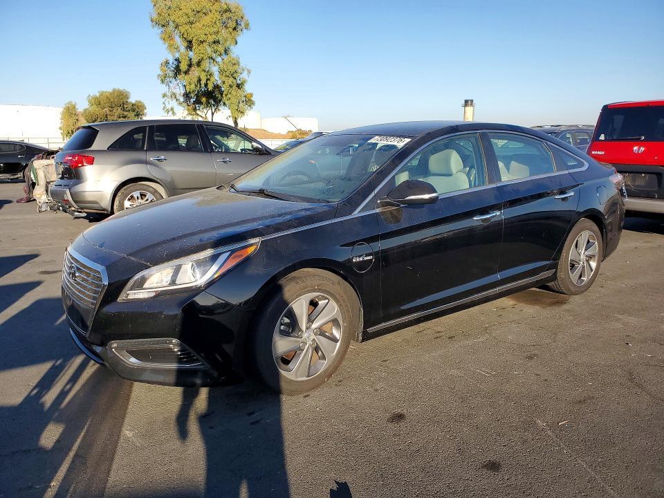 2016 HYUNDAI SONATA PLUG-IN HYBRID  