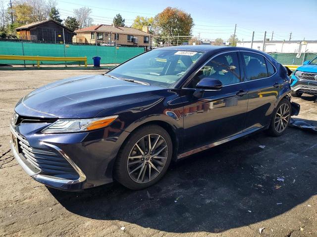 2021 TOYOTA CAMRY