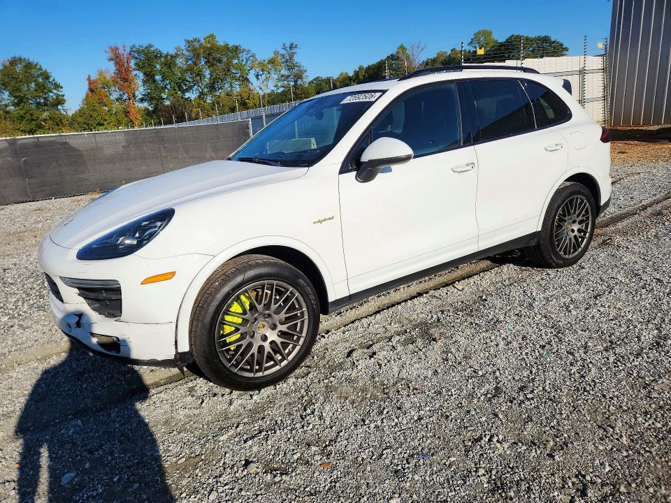 2017 PORSCHE CAYENNE SE HYBRID PLATINUM  