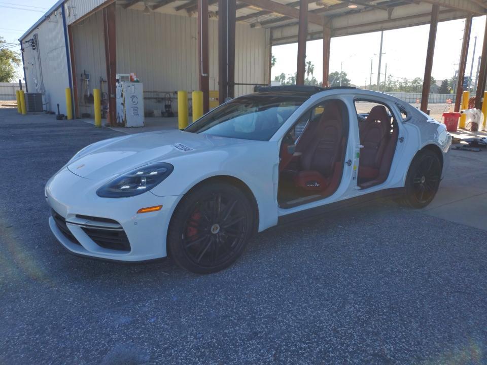2017 PORSCHE PANAMERA TURBO  