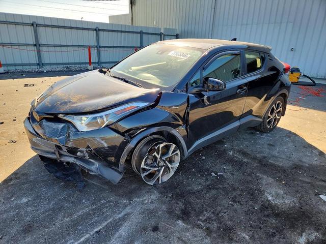 2018 TOYOTA C-HR XLE  
