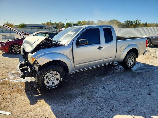 2011 NISSAN FRONTIER S  